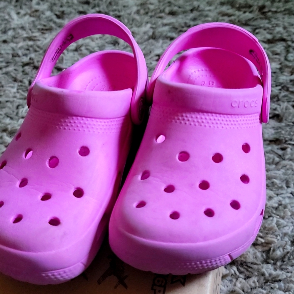 Pink Croc